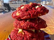 Una foto de galletas red velvet