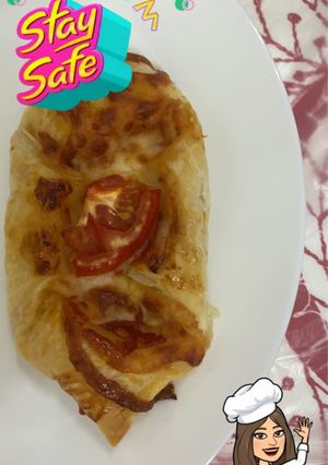 صورة لوصفة بيتزا البف باستري