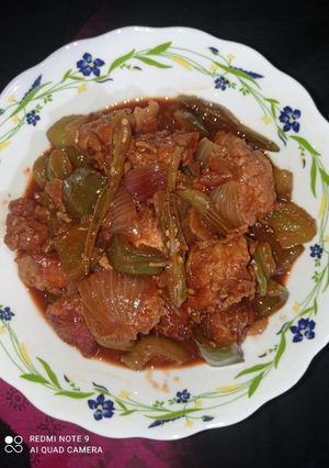 চিলি চিকেন (chilli chicken recipe in Bengali) রেসিপির প্রধান ছবি