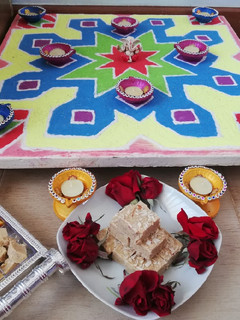 અડદિયા(Adadiya Pak Recipe in Gujarati) રેસીપી મુખ્ય ફોટો