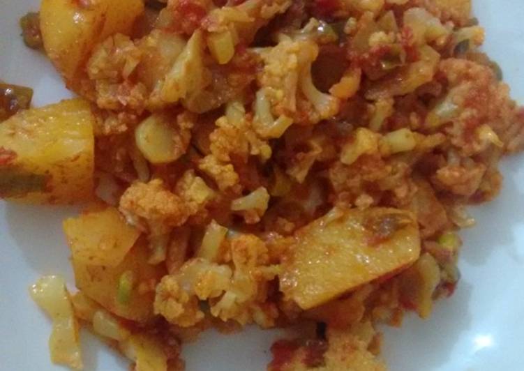 Recipe of Speedy Spicy Allu  Ghobi Recipe Cooking Basics for Newbies