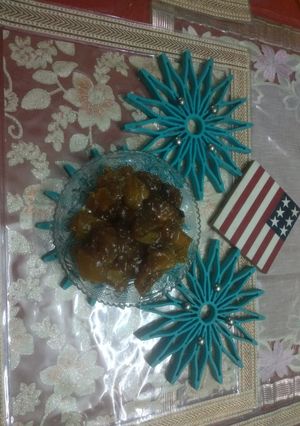 A picture of Gur ki Chachni.