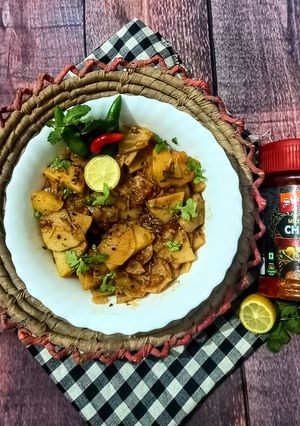 A picture of Aloo Ke Chinday.