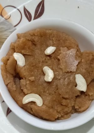 A picture of Wheat flour halwa.