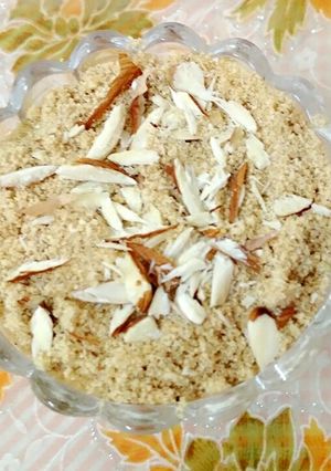 A picture of Roti churma.