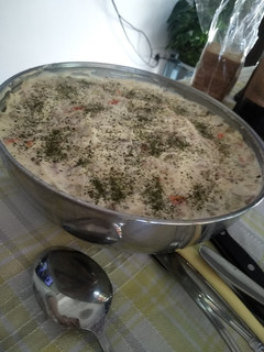 Una foto de Ensaladilla de marisco a mi estilo 😋