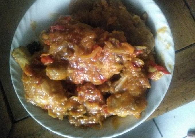 Ayam Goreng Tepung Saus Padang