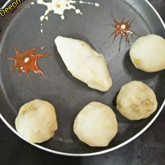 A picture of Pitha.
