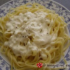 A picture of Spaghetti with feta cheese.