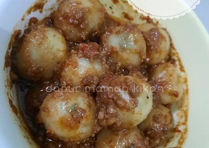 Cilok bumbu kacang