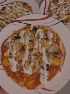 صورة لوصفة بيتزا سهلة وسريعة ولذيييذة 🍕