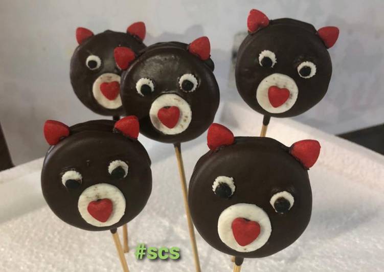 Simple Way to Make Speedy Chocolate cookie pops