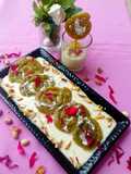 Spinach jalebi with nutty cheese rabdi