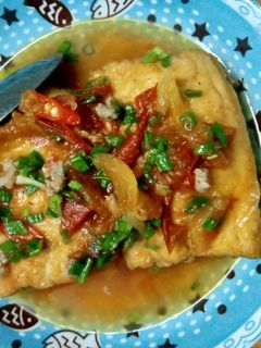 Hình của món Đậu hủ nhồi thịt kho cà chua.