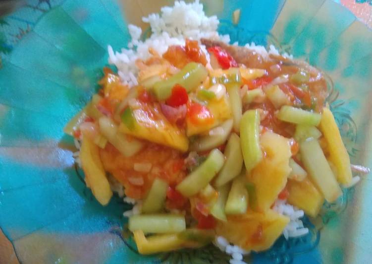 Bagaimana Membuat 35) Ayam Goreng Tepung Saus Nanas yang Enak Banget