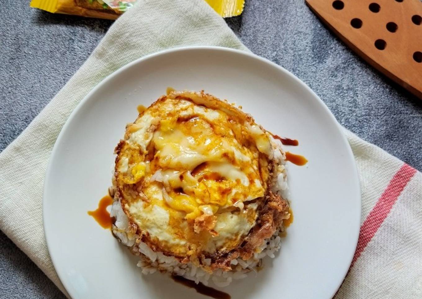 Pokju (Ceplok Keju Emina Cheese)