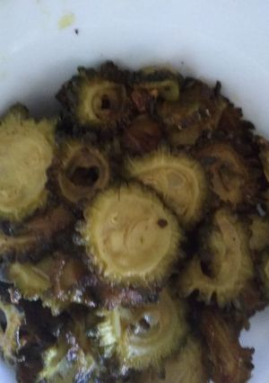 A picture of Bitter gourd fry.