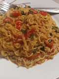 Palmoil toma noodles