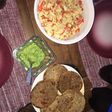Salteado vegetales con milanesas de soja