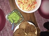 Salteado vegetales con milanesas de soja