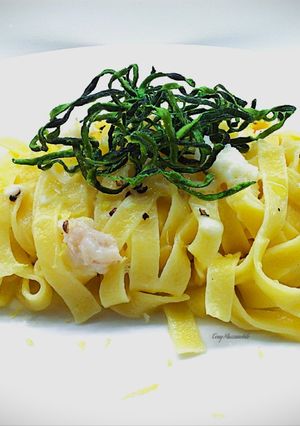 Foto di Tagliatelle con rana pescatrice e crema di asparagi bianchi