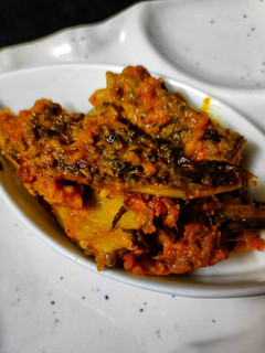 करेला (सात्विक) रेसिपी मुख्य फोटो