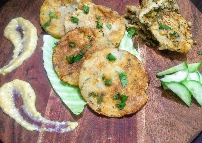 Oats cucumber pancakes Recipe