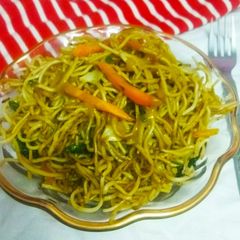 A picture of Veg Hakka Noodles.