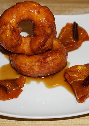 Una foto de PICARONES CON MIEL DE CHANCACA. JON STYLE