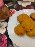 Crispy and spicy Achari Matthi