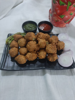 દાળ વડા (Dal Vada Recipe In Gujarati) રેસીપી મુખ્ય ફોટો