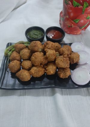 દાળ વડા (Dal Vada Recipe In Gujarati) રેસીપી મુખ્ય ફોટો