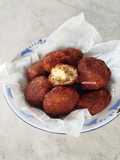 Cekodok Pisang isi Keju