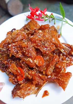 Hình của món Cá mối 1 nắng kho sả ớt.