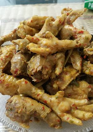 Foto resep Ceker Sayap Kepala Ayam Pedas Mantap