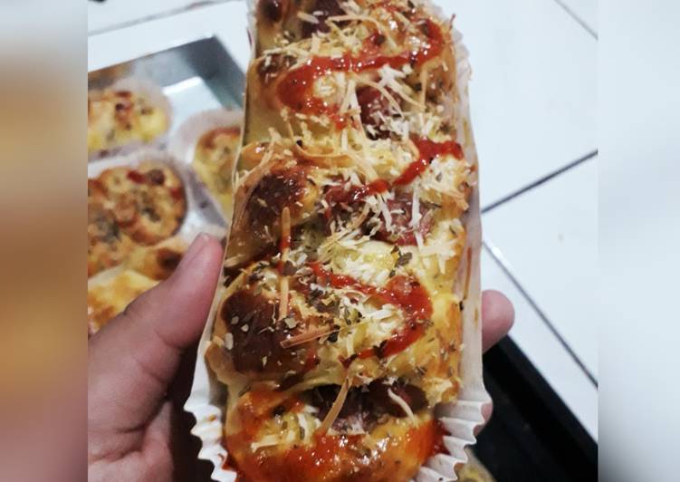 Resep Roti Manis sosis caterpillar takaran sendok makan | Langkah Membuat Roti Manis sosis caterpillar takaran sendok makan Yang Sedap