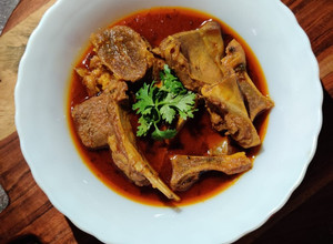 A picture of MUTTON CURRY...