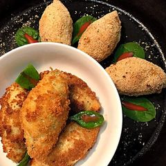 A picture of Stuffed & Fried Jumbo Pasta Shells.