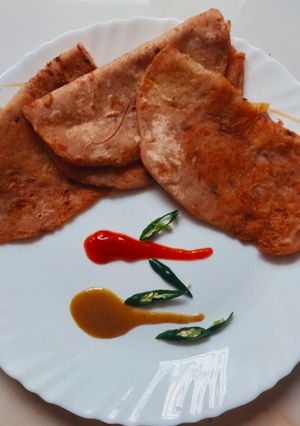 নিরামিষ আলু পরোটা (niramish aloo Paratha recipe in Bengali) রেসিপির প্রধান ছবি