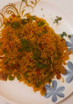 A picture of शेजवान फ्राइड राइस (shejwan fried rice recipe).