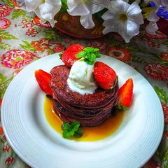 A picture of Red velvet Pancake.