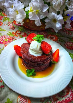 A picture of Red velvet Pancake.