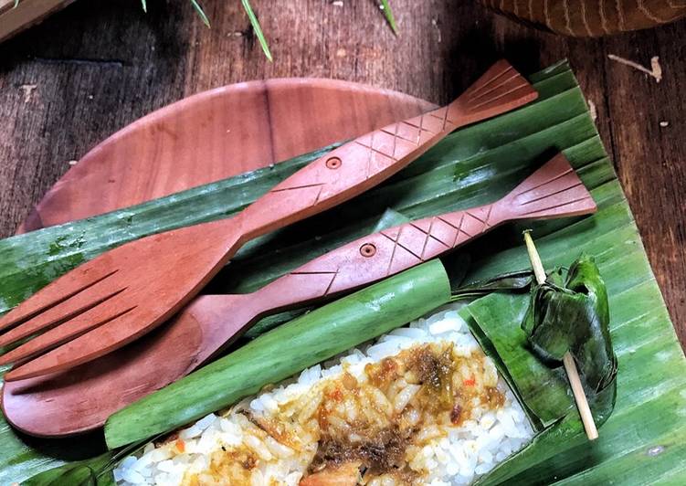 Nasi bakar ikan asin, memanfaatkan lauk sisa