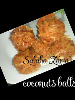 A picture of Coconut balls.