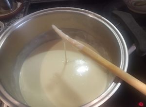 Foto principal de Salsa de queso para pasta y carne o pescado