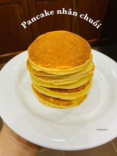 Hình của món Bánh pancake nhân chuối.