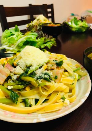 Una foto de Fideos con ajo, aceite y aji Italiano aglio, olio e peperoncino Japonés🇮🇹🇺🇾🇯🇵アーリオオーリオペペロンチーノ