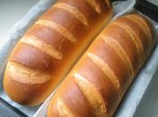 Una foto de pan con kéfir