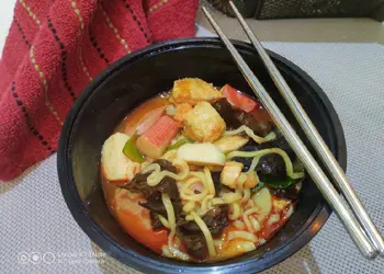 Siap Saji Mie Ramen Ala2 Korea Enak Bergizi