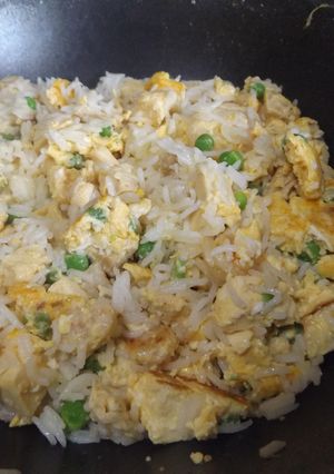 Foto principal de Arroz basmati con pechuga de pollo y guisantes